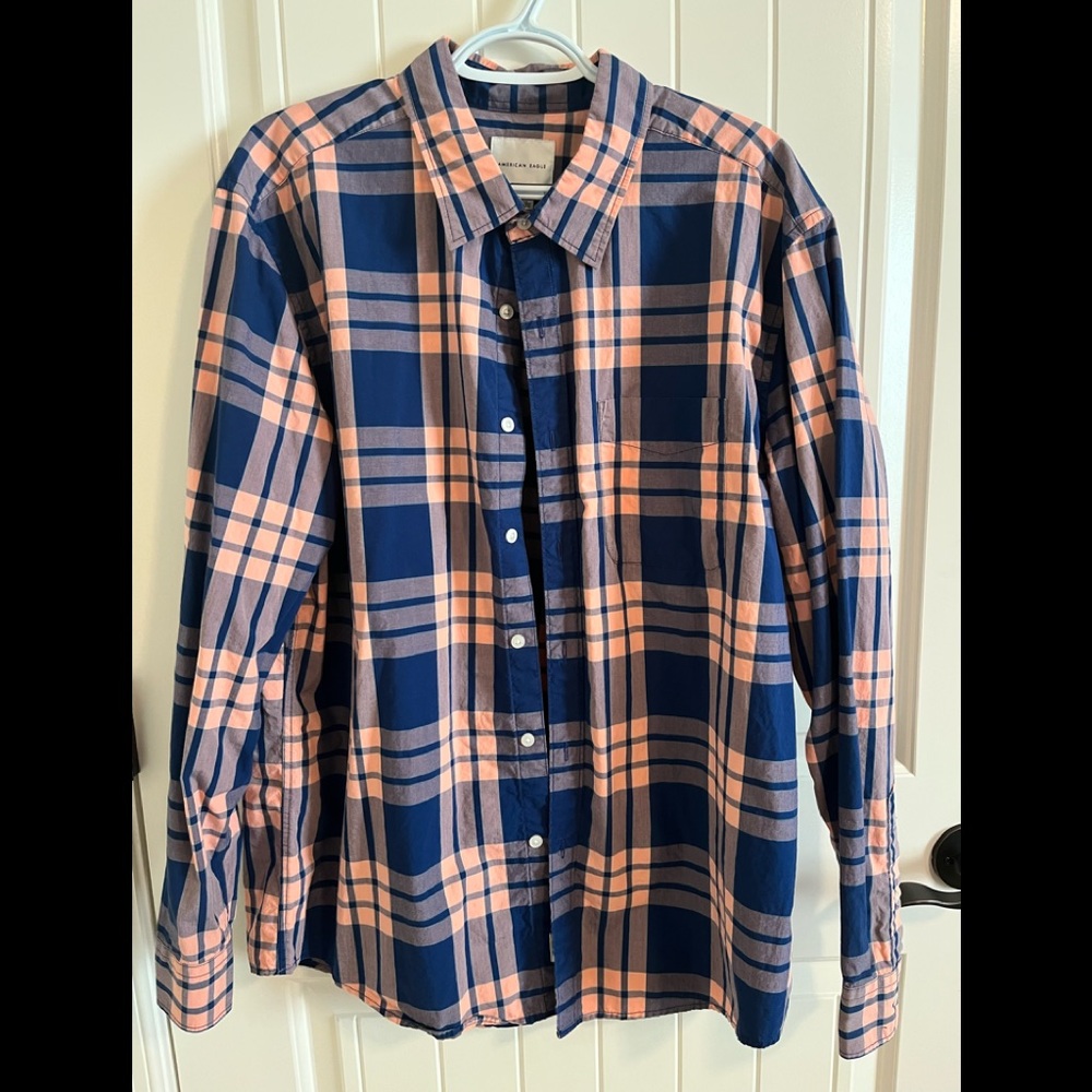 Men’s American Eagle shirt
